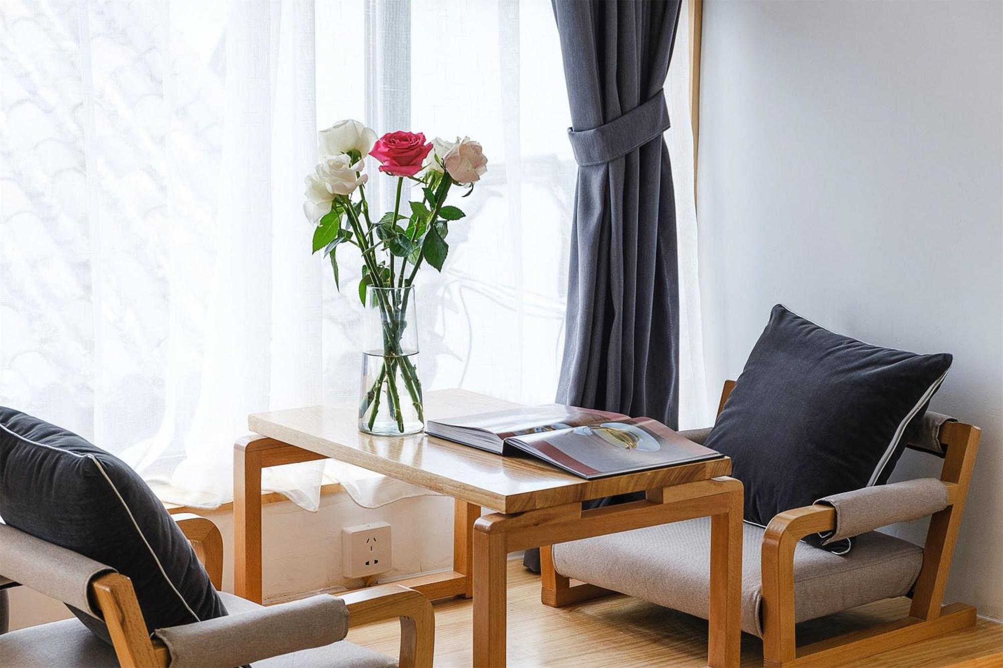 Big Tree Guesthouse - Naxi Old Style ลี่เจียง ภายนอก รูปภาพ