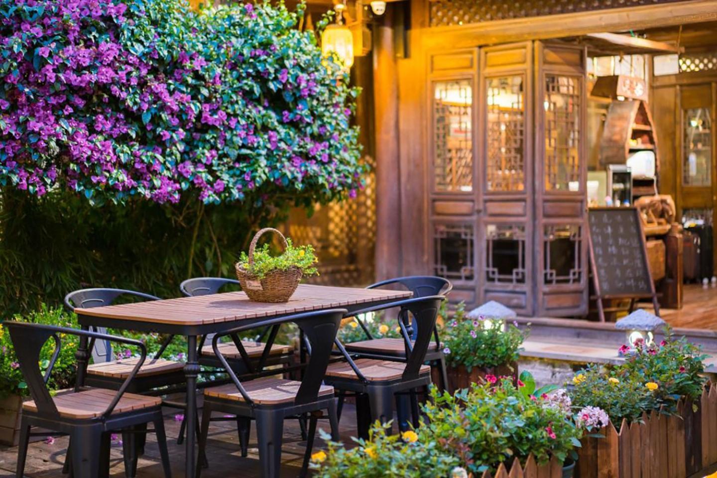 Big Tree Guesthouse - Naxi Old Style ลี่เจียง ภายนอก รูปภาพ